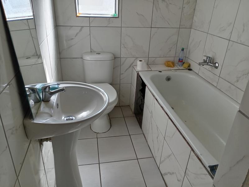 2 Bedroom Property for Sale in Kleinvlei Western Cape